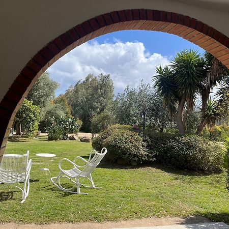 Bidd'E Majori Bed & Breakfast San Priamo Exterior foto
