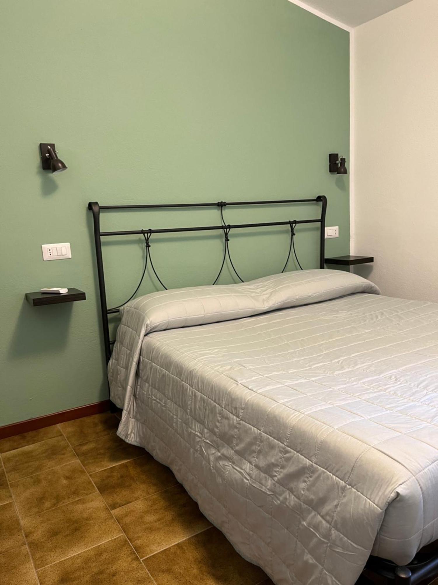 Bidd'E Majori Bed & Breakfast San Priamo Exterior foto